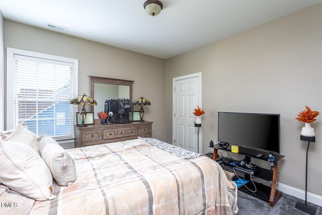 101 Goose Rock, Holly Springs, NC 27540