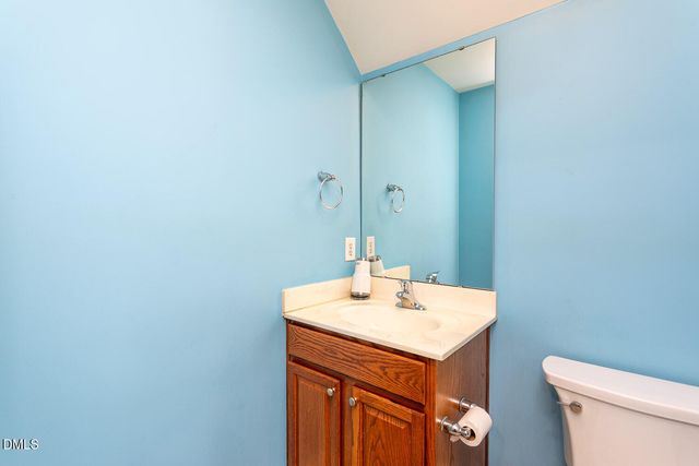 101 Goose Rock, Holly Springs, NC 27540