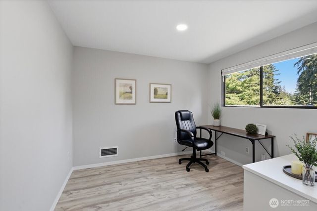 14404 143rd Place SE, Renton, WA 98059