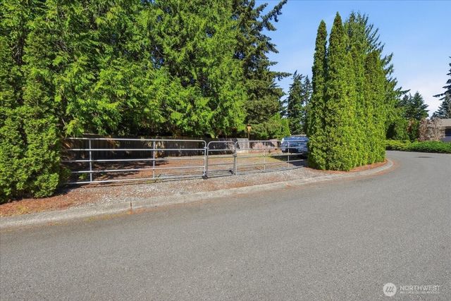 14404 143rd Place SE, Renton, WA 98059