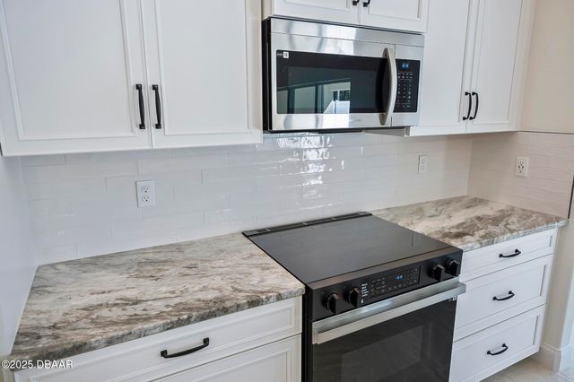 10 Renworth Place, Palm Coast, FL 32164