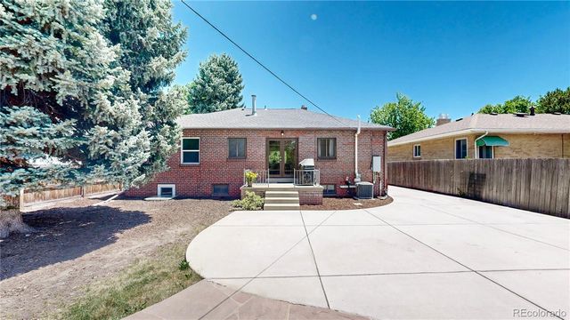 775 Ivanhoe Street, Denver, CO 80220