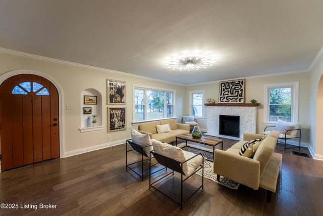 4435 Taylorsville Rd, Louisville, KY 40220