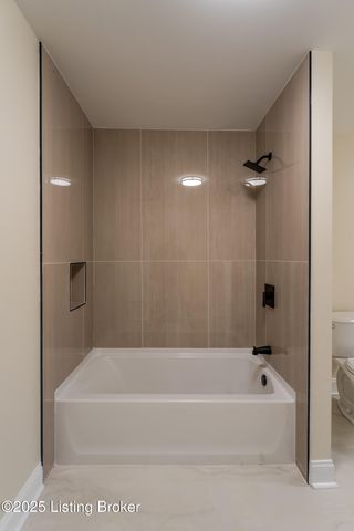 4435 Taylorsville Rd, Louisville, KY 40220