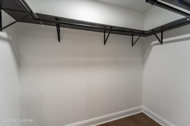 4435 Taylorsville Rd, Louisville, KY 40220