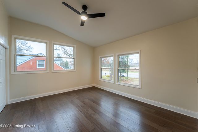 4435 Taylorsville Rd, Louisville, KY 40220