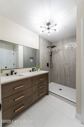 4435 Taylorsville Rd, Louisville, KY 40220