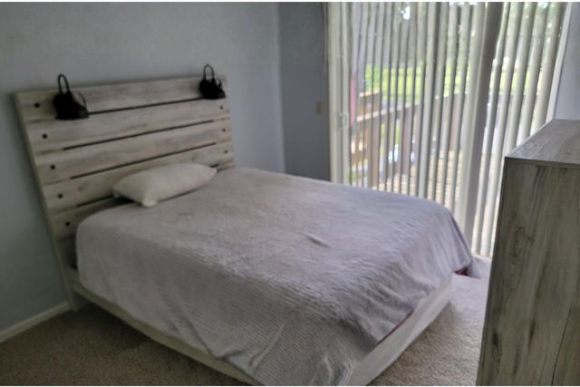 7374 North Shore Drive 17, South Haven, MI 49090