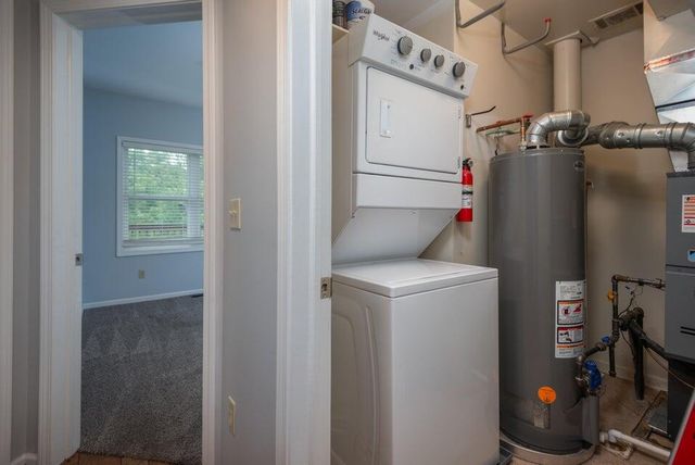 7374 North Shore Drive 17, South Haven, MI 49090