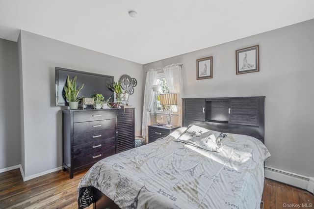 125 Lower Sheep Pasture Road, East Setauket, NY 11733