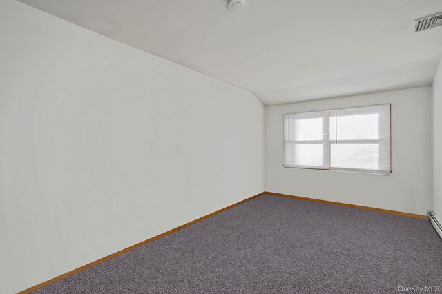 125 Lower Sheep Pasture Road, East Setauket, NY 11733