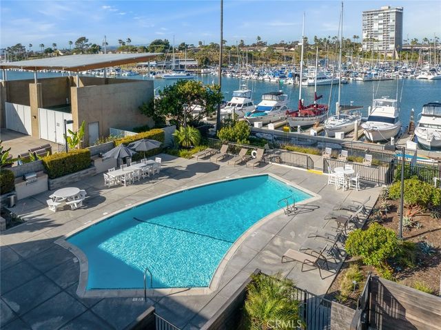1202 N Pacific Street 206B, Oceanside, CA 92054