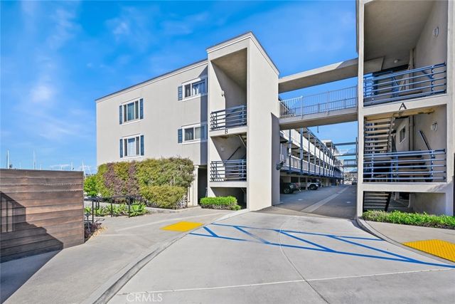 1202 N Pacific Street 206B, Oceanside, CA 92054