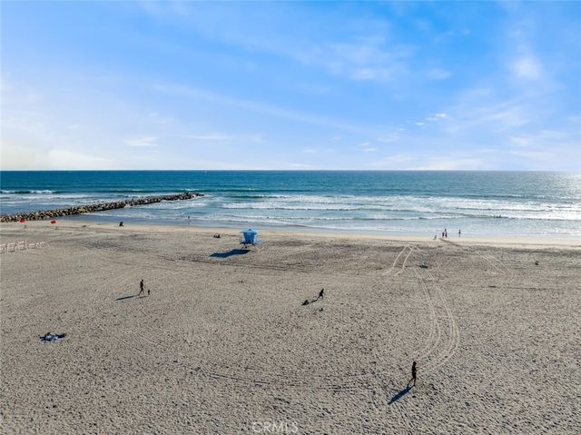 1202 N Pacific Street 206B, Oceanside, CA 92054