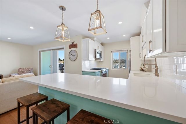 1202 N Pacific Street 206B, Oceanside, CA 92054