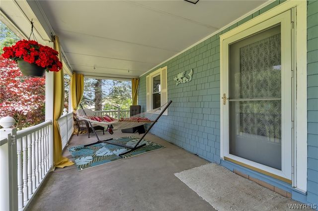 720 Aurora Street, Lancaster, NY 14086