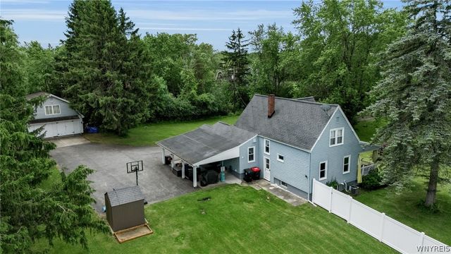 720 Aurora Street, Lancaster, NY 14086