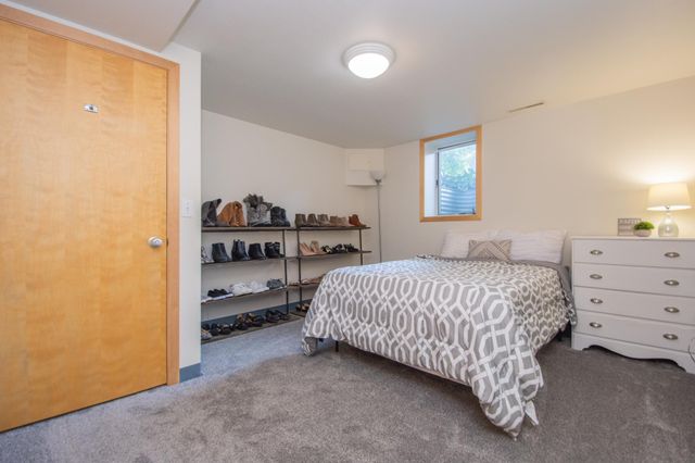 921 9th Street N, Moorhead, MN 56560