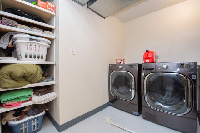 921 9th Street N, Moorhead, MN 56560