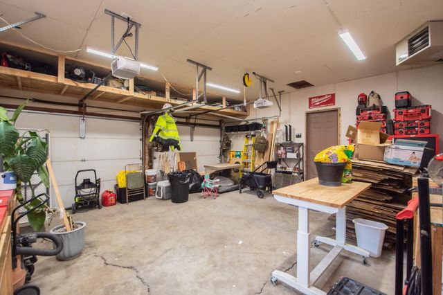 921 9th Street N, Moorhead, MN 56560