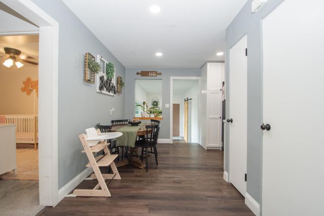 921 9th Street N, Moorhead, MN 56560