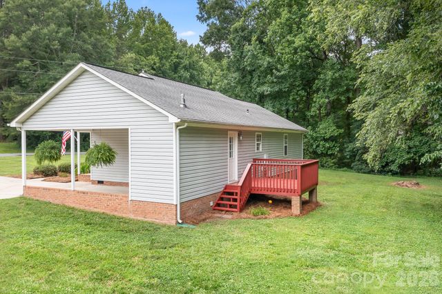 218 Vernon Street, Cherryville, NC 28021