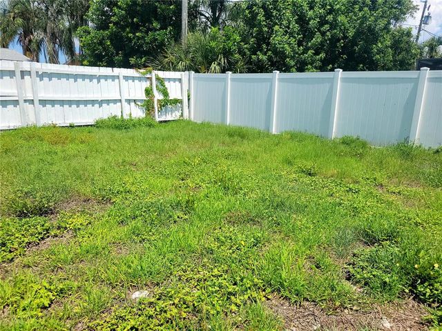 3615 SEAROBIN DRIVE SE, St Petersburg, FL 33705
