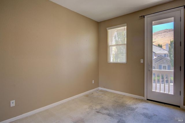 7245 Willow Creek Cir, Vallejo, CA 94591