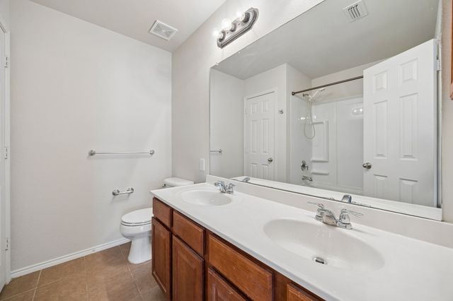 513 Laurel Lane, Fate, TX 75087