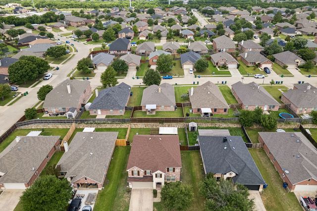 513 Laurel Lane, Fate, TX 75087