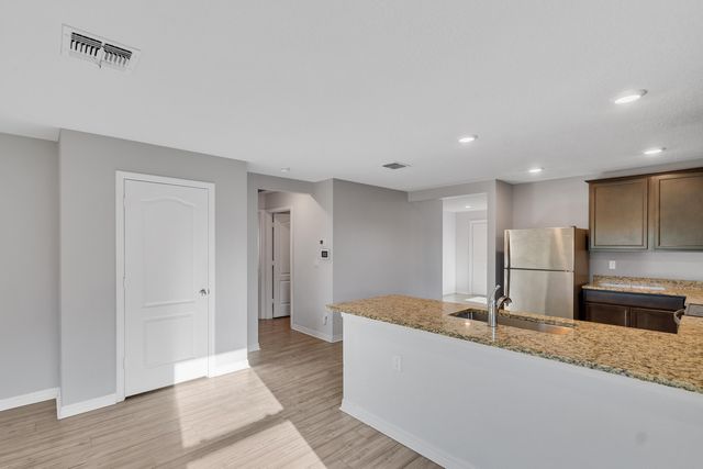 5532 Imagination Drive, Fort Pierce, FL 34947