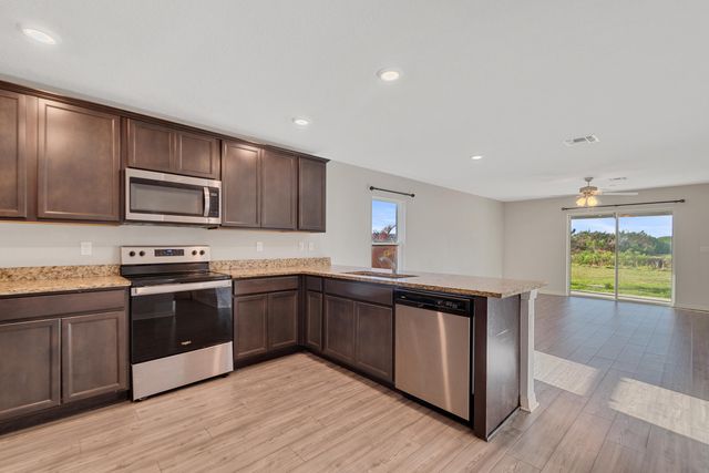 5532 Imagination Drive, Fort Pierce, FL 34947