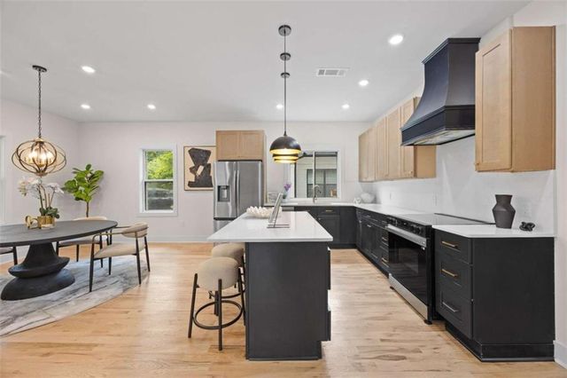 1655 Westwood Avenue SW, Atlanta, GA 30310