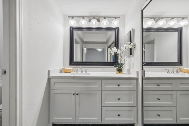 11711 Memorial Drive 540, Houston, TX 77024