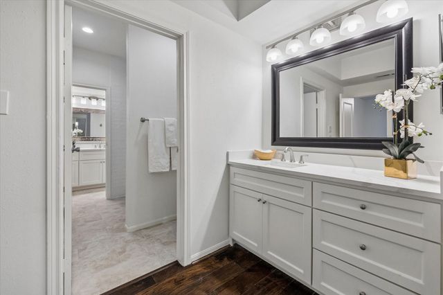 11711 Memorial Drive 540, Houston, TX 77024