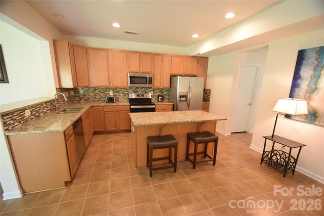 3419 Ashley View Drive 7, Charlotte, NC 28213