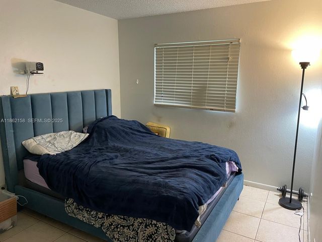5162 NE 6th Avenue 308, Oakland Park, FL 33334