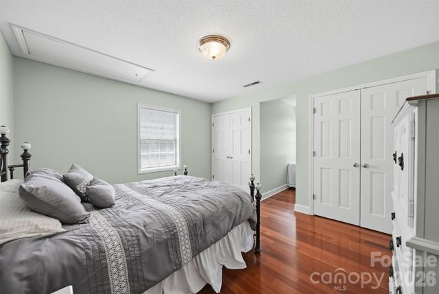 401 Stonecroft Drive, Lenoir, NC 28645