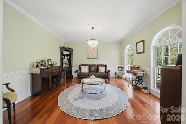 401 Stonecroft Drive, Lenoir, NC 28645