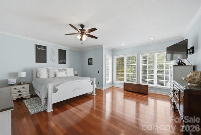 401 Stonecroft Drive, Lenoir, NC 28645