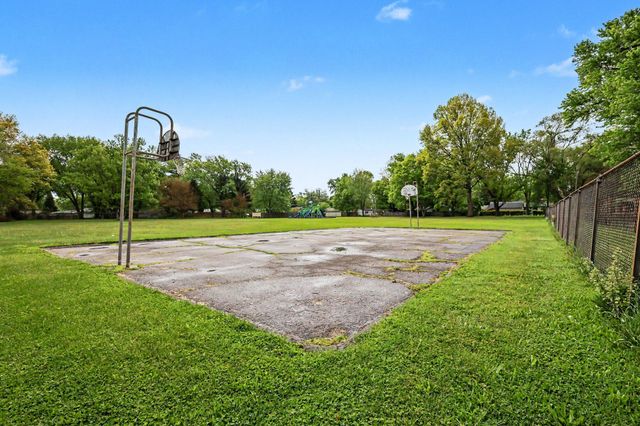 131 Hillcrest Street, Hobart, IN 46342