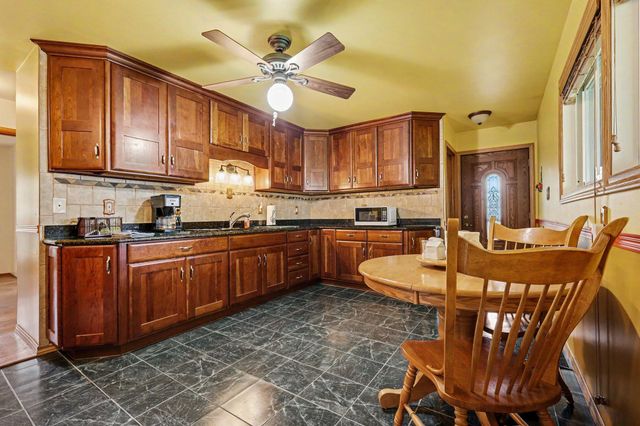 131 Hillcrest Street, Hobart, IN 46342