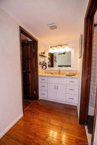 5715 Baltimore Drive 20, La Mesa, CA 91942