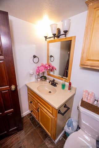 5715 Baltimore Drive 20, La Mesa, CA 91942