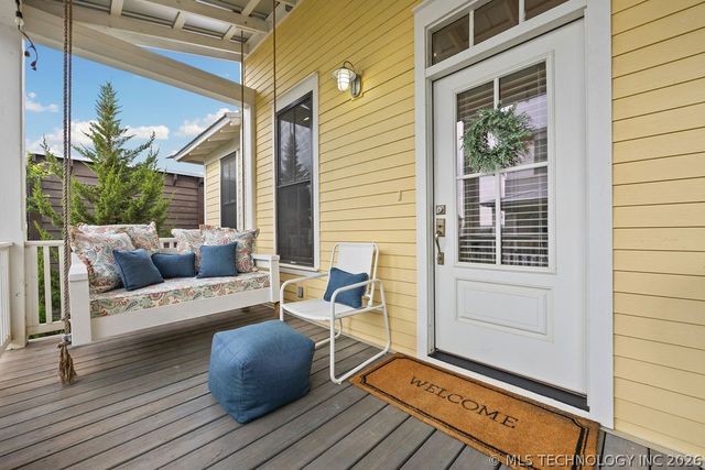 43 Center Lane S, Carlton Landing, OK 74432