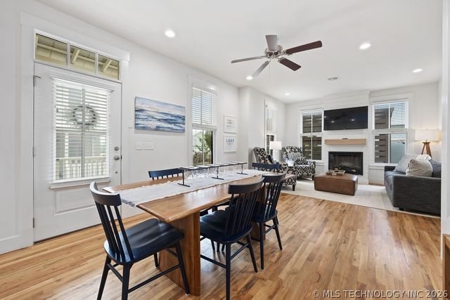 43 Center Lane S, Carlton Landing, OK 74432