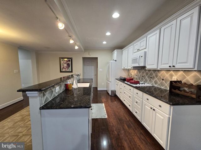 25170 FORTITUDE TER, Chantilly, VA 20152