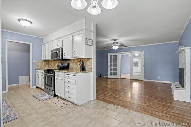 424 W Gary Street, Broken Arrow, OK 74012