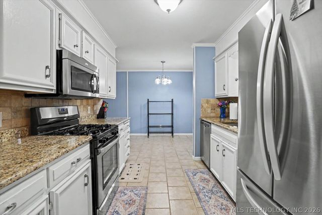 424 W Gary Street, Broken Arrow, OK 74012