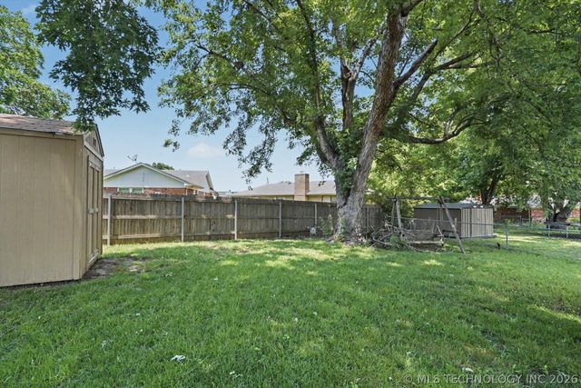 424 W Gary Street, Broken Arrow, OK 74012